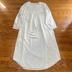 Carole Hochman Nightgown